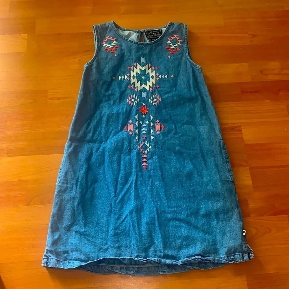 Lucky Brand Girl’s denim dress with tribal print size Medium